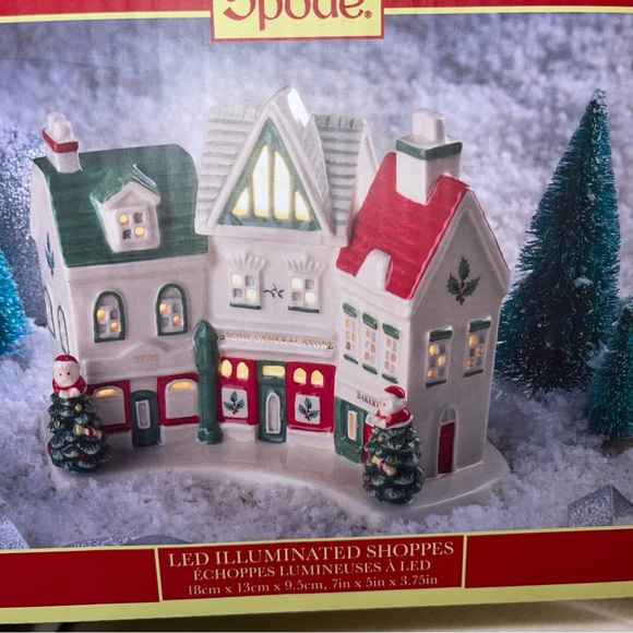 Spode Other - Spode Christmas LED Shoppe new and box unopened